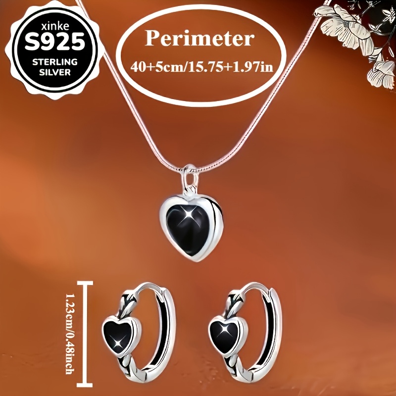 2pcs Black Heart-Shaped Earrings and Pendant Set